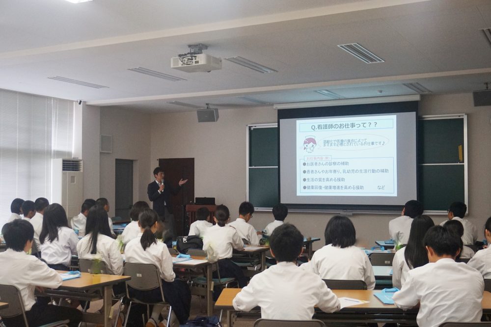 綾部中学校・双ヶ丘中学校の生徒さんが学校見学に来られました＠京都看護大学
